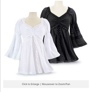 NWOT pyramid collection blouse in white